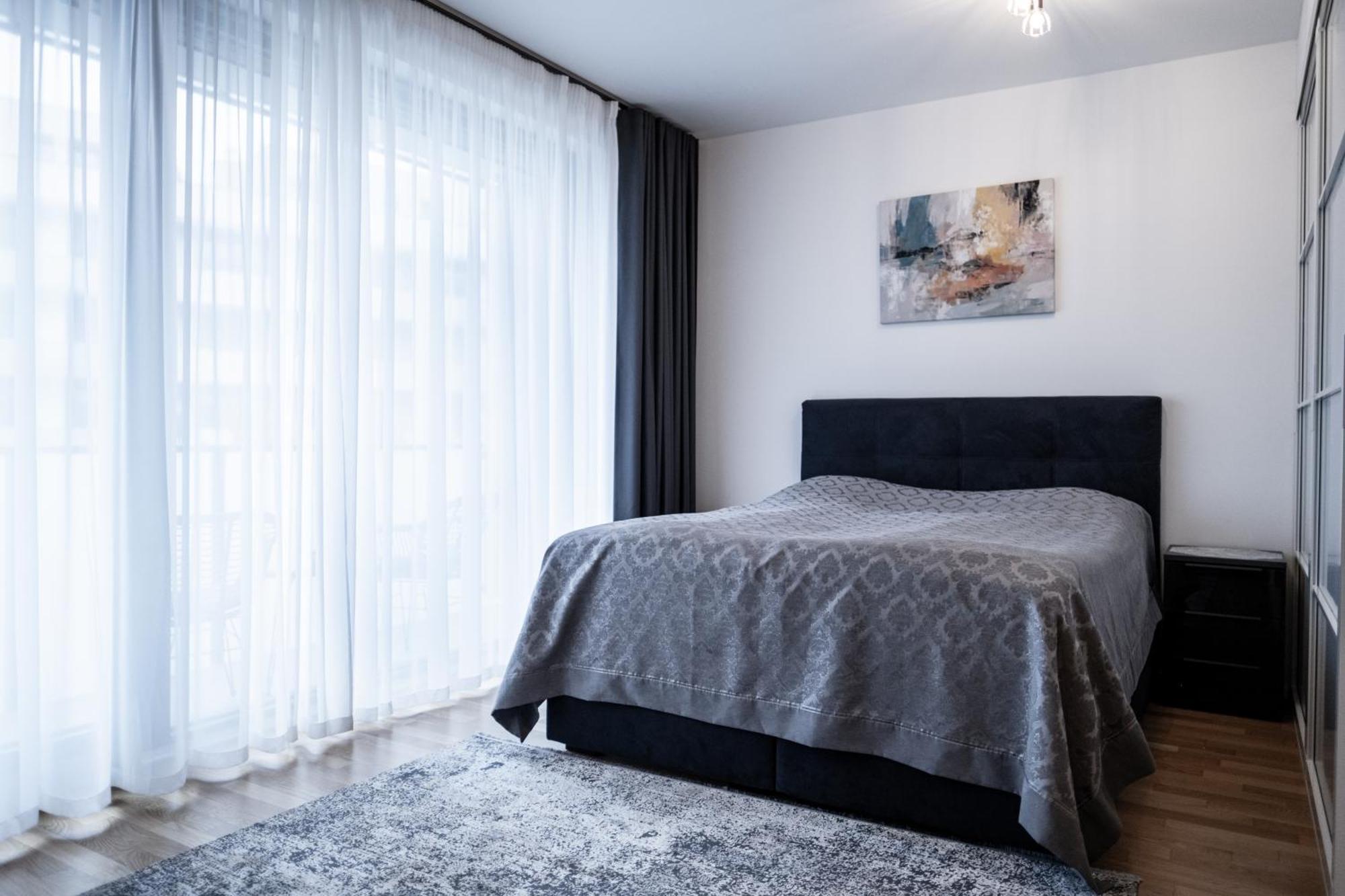 Luxury City Centre Apartment Praga Esterno foto