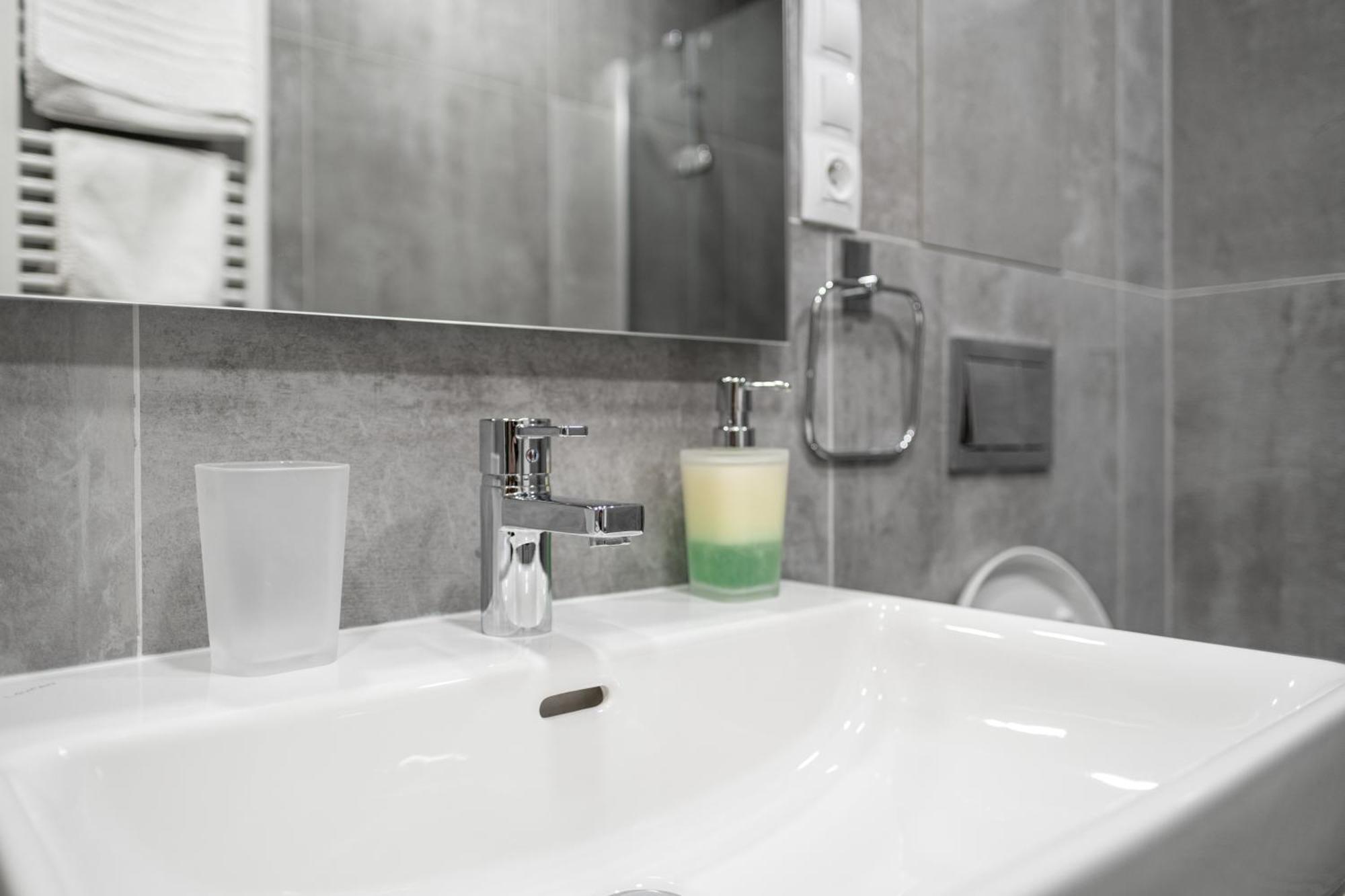 Luxury City Centre Apartment Praga Esterno foto