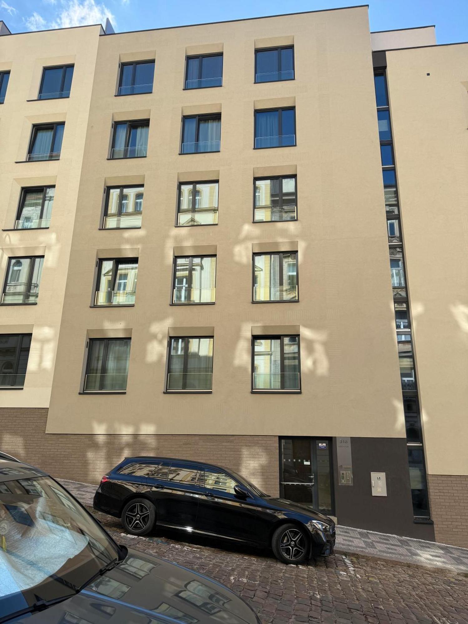 Luxury City Centre Apartment Praga Esterno foto